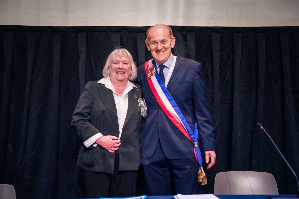 Ce matin, le Conseil Municipal nouvellement installé a élu Daniel Fasquelle, Mai...