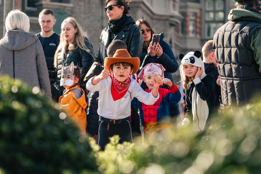 𝙅𝙤𝙪𝙧 𝙙𝙚 𝘾𝙖𝙧𝙣𝙖𝙫𝙖𝙡 𝙥𝙤𝙪𝙧 𝙡𝙚𝙨 𝙚́𝙡𝙚̀𝙫𝙚𝙨 𝙙𝙚 𝙡'𝙀𝙘𝙤𝙡𝙚 𝙎𝙖𝙞𝙣𝙩-𝙀𝙭𝙪𝙥𝙚́𝙧𝙮 !...