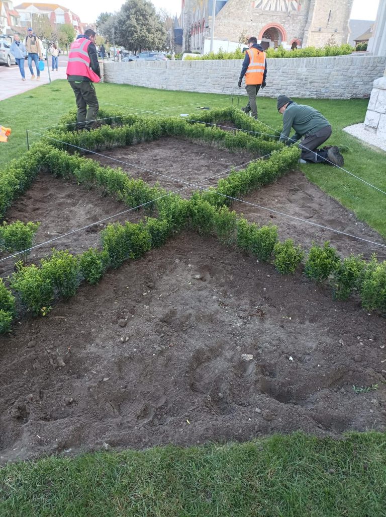 Certains d’entre-vous l’ont peut-être déjà remarqué, 𝐥𝐞𝐬 𝐩𝐚𝐫𝐭𝐞𝐫𝐫𝐞𝐬 𝐞𝐧 𝐝𝐚𝐦𝐢𝐞𝐫𝐬 𝐝...