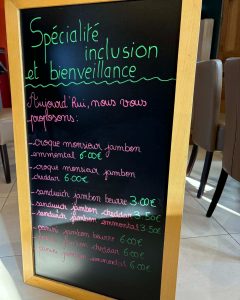 Café Heureux : vous prendrez bien une part de sourire ?...