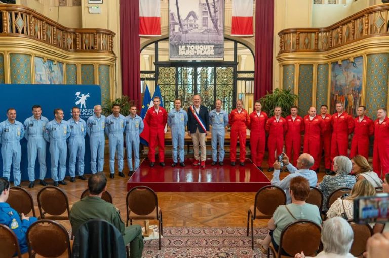 Et pour conclure en beauté cette journée la traditionnelle cérémonie des pilotes...